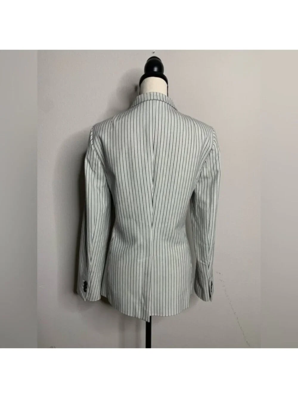 Banana Republic Pinstriped Plaid Single Breasted Blazer - Picture 9 of 15